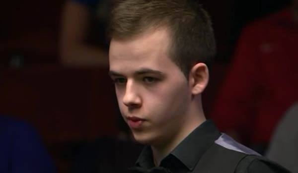 日站起来 日站起来