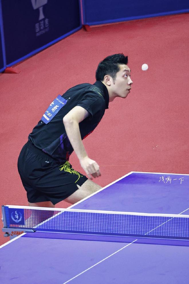 球员与主帅 球员与主帅